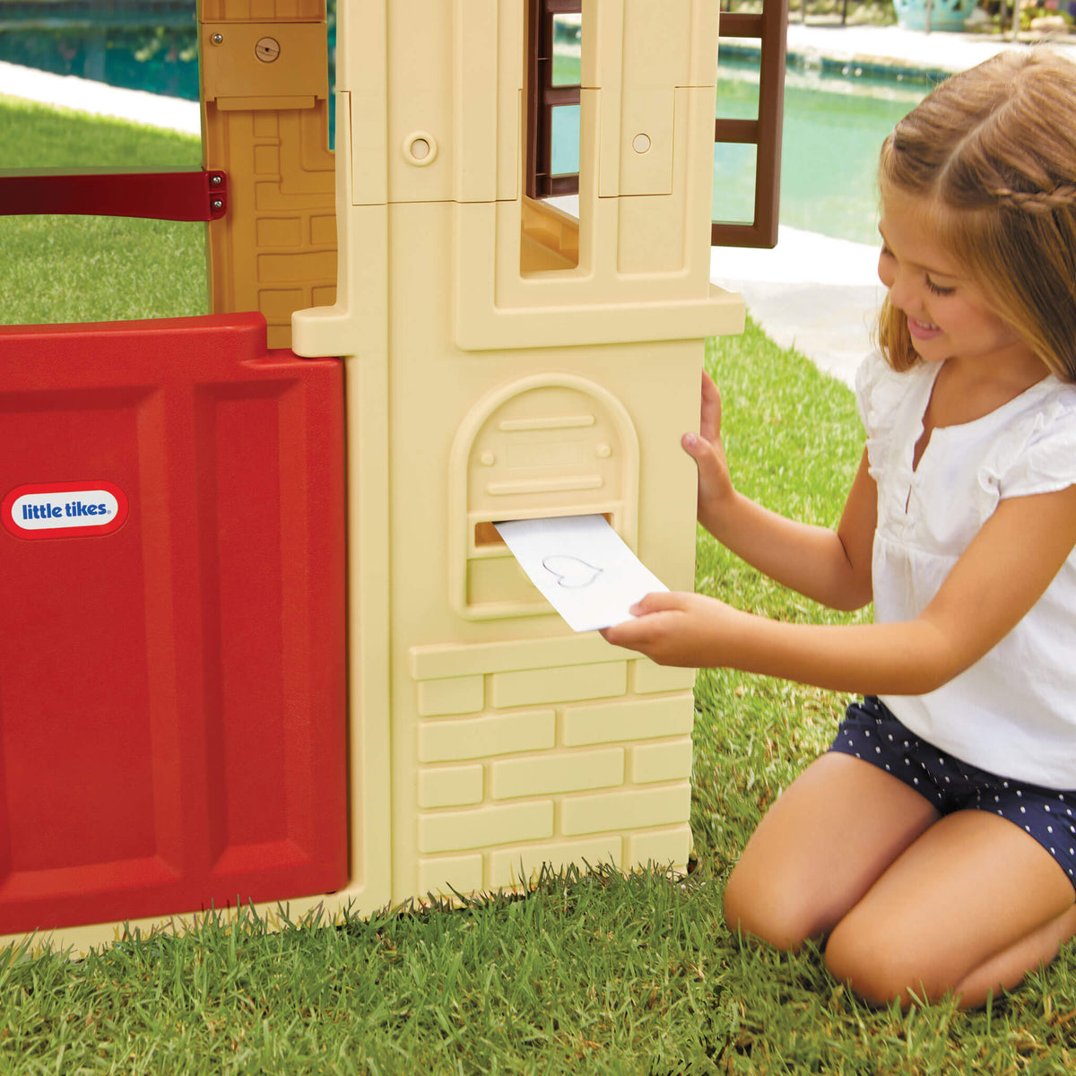 Little Tikes Cape Cottage Playhouse - Tan