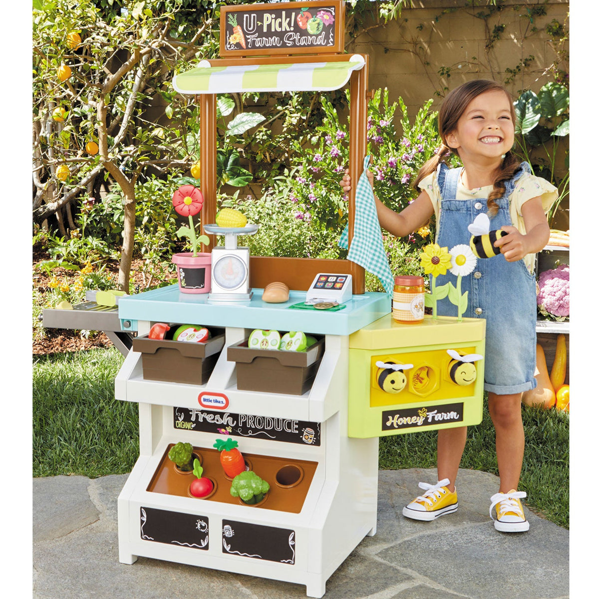 Little Tikes 3-in-1 Garden to Table Market Pretend Play