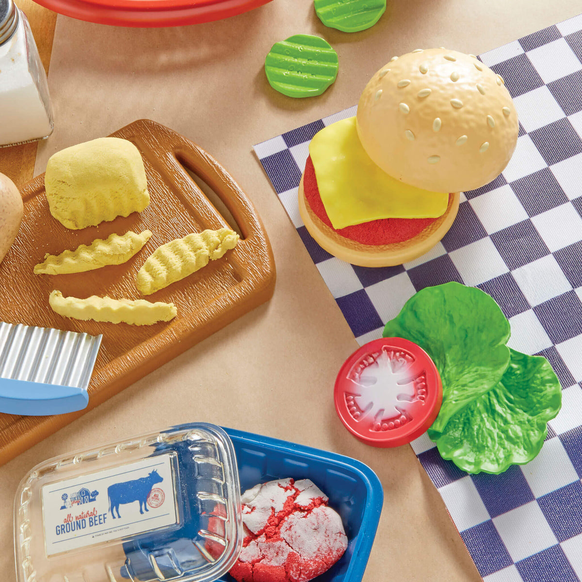 Little Tikes Creative Chefs Cheeseburger and Fries Kit