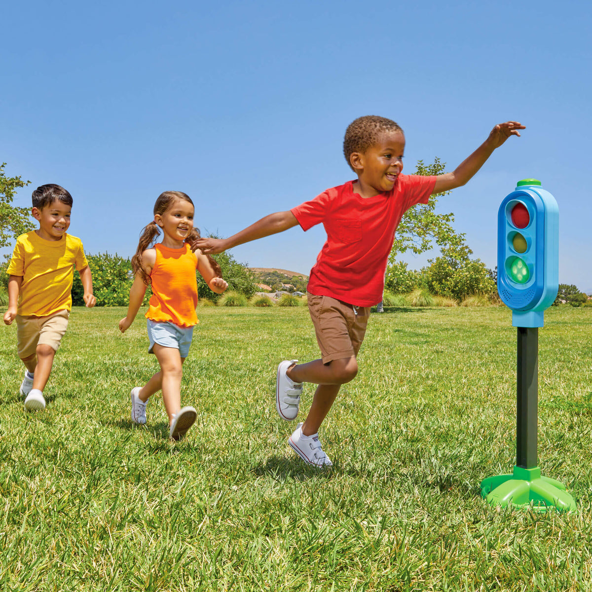 Little Tikes Red Light Green Light Game