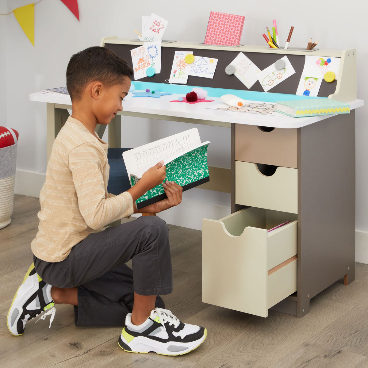 Little Tikes 2-in-1 Chalkboard Desk