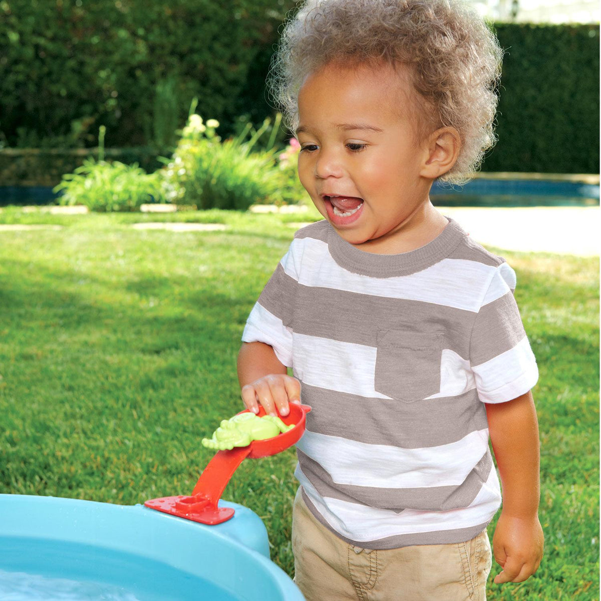 Little Tikes Fish 'n Splash Water Table™ for Toddlers